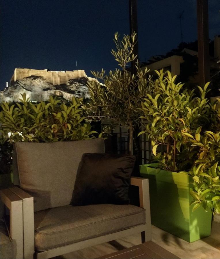 Elia Apartment *